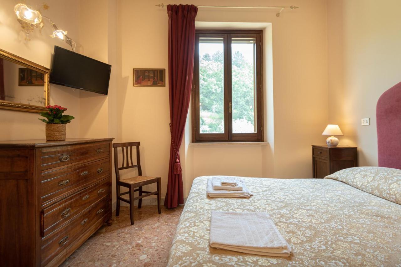 Agriturismo Villa Val D'Olivi Capodacqua  المظهر الخارجي الصورة