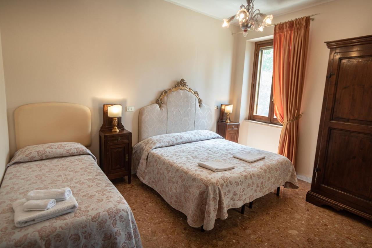 Agriturismo Villa Val D'Olivi Capodacqua  المظهر الخارجي الصورة
