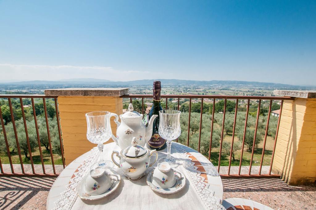 Agriturismo Villa Val D'Olivi Capodacqua  المظهر الخارجي الصورة