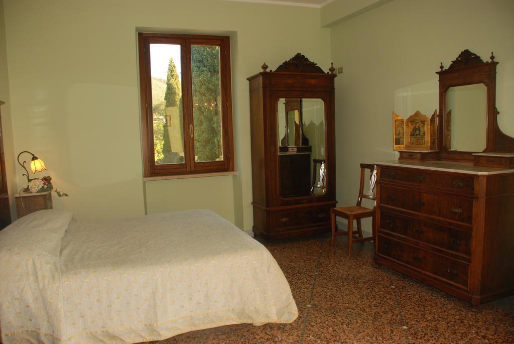 Agriturismo Villa Val D'Olivi Capodacqua  المظهر الخارجي الصورة
